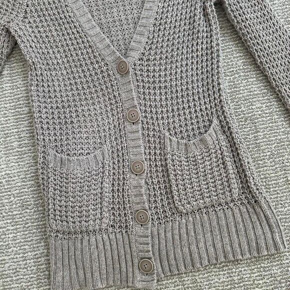 American eagle Y2K fitted v neck button up 2000s Elena Gilbert henley sweater - Picture 3 of 8